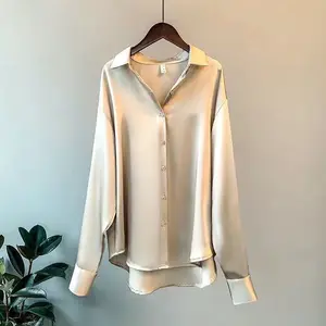 Muestra gratis OEM/ODM Vintage mujer satén camisa blusas Tops Turn Down Collar manga larga botón blusa para mujer tendencia suelta