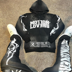 <span class=keywords><strong>Ensemble</strong></span> survêtement <span class=keywords><strong>homme</strong></span> personnalisé OEM : sweat à capuche court et pantalon de jogging évasé avec broderie et impression en relief - Product Image 5