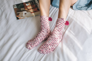 <span class=keywords><strong>Calcetines</strong></span> <span class=keywords><strong>térmicos</strong></span> y suaves para mujer, calcetín de tubo para dormir, para casa, regalo de fiesta, diseño de moda, para invierno - Product Image 5