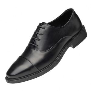 Chaussures de mariage personnalisées 2025 pour hommes, italiennes, pointues, noires, à lacets, respirantes, légères, antidérapantes, en cuir véritable, semelle en caoutchouc - Product Image 2