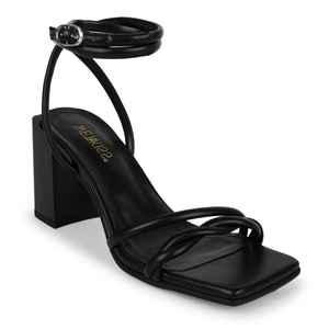 WETKISS 2024 été femmes chaussures habillées Simple femmes bloc talon <span class=keywords><strong>sandales</strong></span> bout carré bride à la cheville <span class=keywords><strong>sandales</strong></span> noir tressé <span class=keywords><strong>sandales</strong></span> - Product Image 1