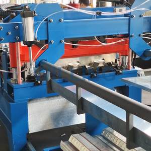 Sàn thép cuộn hình thành các thành phần cốt lõi của máy bao gồm động cơ và hộp số tường gạch hình thành công cụ - Product Image 3