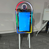 2026 Kios Selfie Baru dengan Ring Light 15.6 Cermin Photo Booth untuk Pesta Pernikahan Cermin Ipad Photo Booth