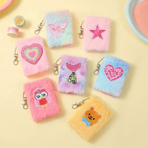 Carnet de notes portable en peluche brodé en spirale, motif dessin animé, mini, pour enfants, idéal comme cadeau - Product Image 1