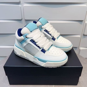 Chaussures décontractées à plateforme de style streetwear américain, tendance, de haute qualité et luxueuses, adaptées aux hommes et aux femmes. - Product Image 2