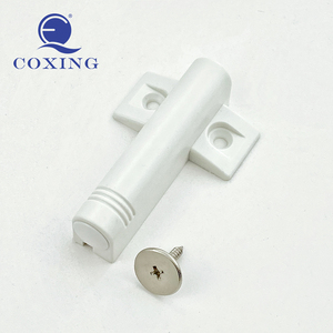 Système d'ouverture de <span class=keywords><strong>porte</strong></span> personnalisé coloré Push To Open Door Cabinet Holder Prix compétitif - Product Image 1