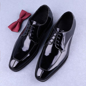 Chaussures mocassins en cuir de vachette souple avec détails perforés et design léger, chaussures quotidiennes pour hommes, chaussures de ville - Product Image 5