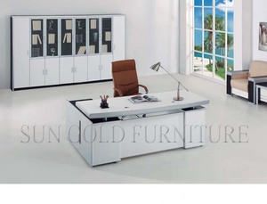 Scrivania Direzionale Curva in Noce con Pannello Frontale in Metallo Forato e Ritorno Laterale per Ufficio Manager - Vendita all'Ingrosso - Product Image 6