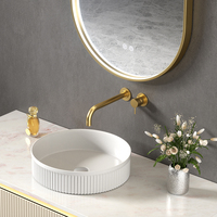 Espejo de Baño Inteligente con Marco de Aluminio, Iluminación LED, Antivaho, Control Táctil, Clasificación IP65, Ecológico, Sin Cobre, para Apartamentos