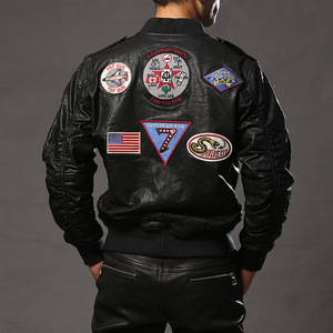 <span class=keywords><strong>Chaqueta</strong></span> de <span class=keywords><strong>Cuero</strong></span> de Oveja para <span class=keywords><strong>Hombre</strong></span> con Cuello Alto y Múltiples Etiquetas Bordadas - Product Image 5