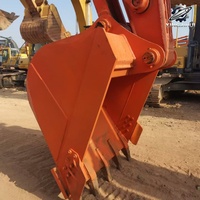 Vente Flash : Excavatrice sur chenilles d'occasion Doosan DH300, 30 tonnes, système hydraulique complet, bon état, livraison rapide, expédition mondiale
