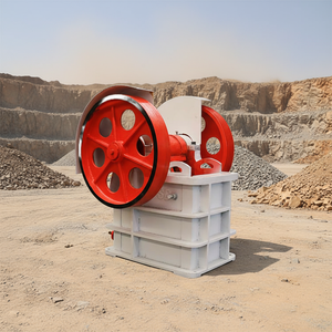 PE150x250 <span class=keywords><strong>PE</strong></span> 200x300 PE250x400 ディーゼルジョークラッシャー 石材破砕機 価格 - Product Image 1