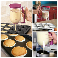 Distributeur de pâte en plastique de 900 ml avec couvercle et outils de mesure, poignée à presser pour le stockage de pâte à crêpes, biscuits, gâteaux et gaufres