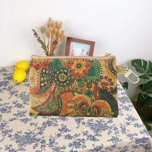 KUKESI CORK Portamonete Vintage Quadrato Unisex di Alta Qualità con Cerniera, Motivi Floreali, in Poliestere Ecologico, Portachiavi e Portacavi - Product Image 3