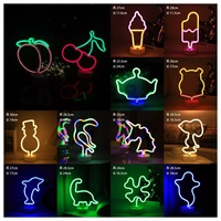 Lampe néon 3D LED personnalisée en gros, alimentée par piles 3AA ou USB, pour la décoration d'Halloween et de la Saint-Valentin