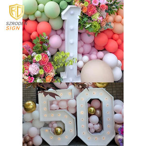 Señales <span class=keywords><strong>de</strong></span> estacionamiento accesibles LED <span class=keywords><strong>con</strong></span> símbolo internacional <span class=keywords><strong>de</strong></span> <span class=keywords><strong>silla</strong></span> <span class=keywords><strong>de</strong></span> <span class=keywords><strong>ruedas</strong></span> y borde reflectante para visibilidad nocturna - Product Image 3