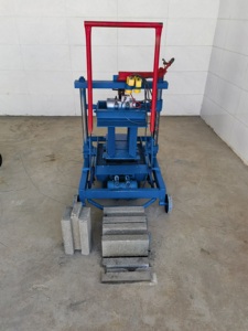 Ý Tưởng Kinh Doanh với đầu tư nhỏ 2024 KM2-45 di động khối bê tông trứng đặt khối gạch Máy Kenya tiền 170 200kg - Product Image 2