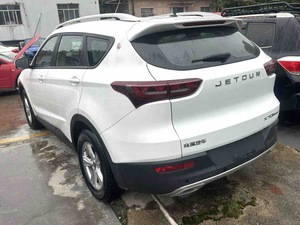 Jetour X70M 2021 1.5T Luxury <span class=keywords><strong>Partner</strong></span> 7 places <span class=keywords><strong>automatique</strong></span> SUV d'<span class=keywords><strong>occasion</strong></span> - Product Image 6