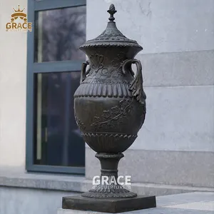 Metal Brass Outdoor Decor Beautiful Planter Bronze Life Size Vase Sculpture