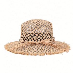 Nouvelle Tendance Estivale : Chapeau Bob Femme Creux en Paille de Raphia, Idéal pour la Plage, les Vacances et les Tenues de Voyage - Product Image 1