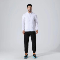 Veste coupe-vent pour homme grande taille avec logo réfléchissant personnalisé, respirante, pour la course à pied, l'entraînement et les activités de plein air, vente en gros de vestes pour hommes