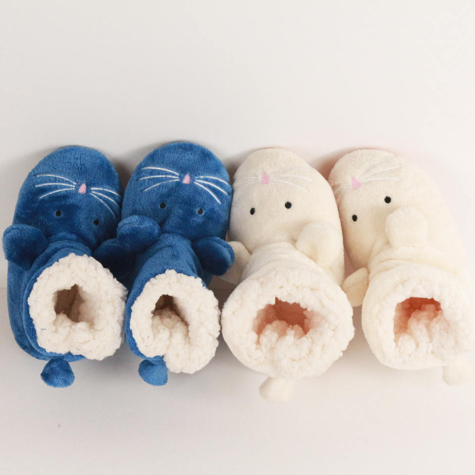 Factory Cheap Winter Children Indoor Shoes Fashion Warm Boots Warm Soft Sole Home Slippers Kid Floor Socks Boy Girl