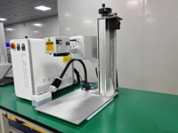 Mini machine de marquage laser à fibre portable pour la gravure couleur sur métal, bijoux, or, argent et claviers