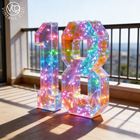 Chiffres holographiques 3D personnalisés en LED « 18 » en acrylique irisé pour la décoration du 18e anniversaire