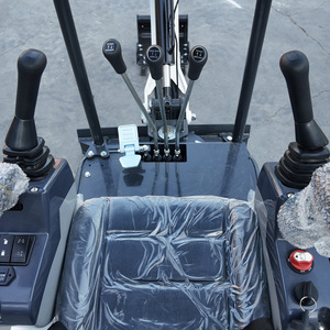 Mini-excavatrice Kubota de 1,0 tonne avec châssis à chenilles en caoutchouc, cabine ouverte, certifiée CE EPA, livraison gratuite, pour travaux agricoles, aménagement paysager et construction - Product Image 6