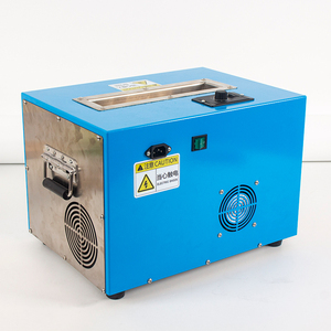 Mejore el embalaje con la máquina de llenado triturado Convierte eficientemente el papel de desecho en un llamativo relleno sostenible para cualquier caja - Product Image 3