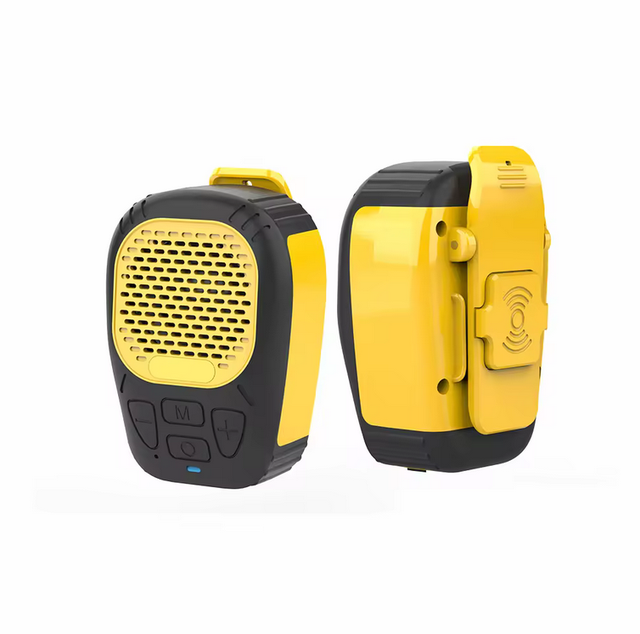 Factory OEM Mini Wireless Speaker, Clip-On Rechargeable Waterproof Home Radio Music Player
