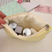 Nouveau Sac Sanitaire Matelassé 2026, Mini Pochette Menstruelle, Sac de Rangement Matelassé Cœur, Porte-clés Breloque, Pochette pour Écouteurs, Trousse de Maquillage Matelassée