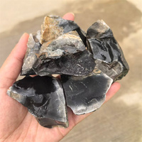 Pierres semi-précieuses brutes naturelles en onyx noir pour la décoration - Vente en gros