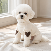 Pull pour chien à col montant avec applique cœur et fermeture à boutons sur le devant, coupe ajustée pour petits chiens, en tricot doux et chaud, idéal pour l'hiver des chiots, vente en gros