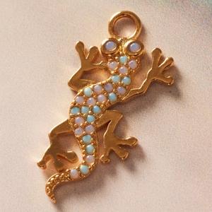 Colgante de Animales Marinos de Zirconia Chapado en Oro de Lujo, Bonito Colgante de Acero Inoxidable con Forma de Búho, Estrella de Mar, Gecko y Langosta para Mi Hijo - Product Image 2