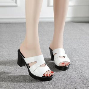 Casual Heeled <b>Sandals</b> for Plus Size Women Retro Summer Trendy Thick-Heeled Mom High-Heeled Waterproof Platform - Product Image 4