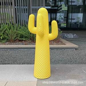 Statua di Cactus in Vetroresina a Grandezza Naturale, Forma Personalizzata per Ornamenti di Spazi Moderni Interni/Esterni - Product Image 3