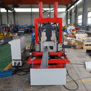 Oem Volautomatische Cz Stalen Gording Rolvormmachine <span class=keywords><strong>C</strong></span> Z Purling <span class=keywords><strong>Machine</strong></span> Met Tandwiel-En Lagerkerncomponenten Voor Gebruik Aan De Muur - Product Image 2