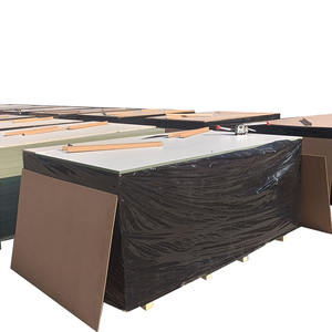 Panneau OSB <span class=keywords><strong>OSB3</strong></span> <span class=keywords><strong>18mm</strong></span> résistant à l'eau pour la Construction - Product Image 1