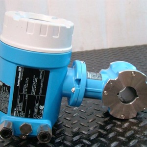 Jauge de niveau ultrasonique EndressHauser FMU42-APB2A22A, mesure industrielle métallique - Product Image 2