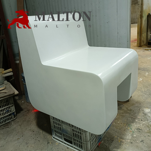 Scultura a Forma di Cono Gelato in Resina di Fibra di Vetro per Esterni, Nuovo Design di Alta Qualità, Altezza 40-60cm, 20kg, per Arte Pubblica e Collezionismo - Product Image 6