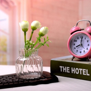 Florero Pequeño de Vidrio Transparente para Decoración de Mesa de Boda de Estilo Moderno - Product Image 4