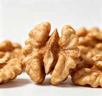Demi-noyaux de noix clairs en gros, en vrac, bruts, séchés, décortiqués, pour boulangerie, garniture de crème glacée, qualité alimentaire naturelle, collation saine