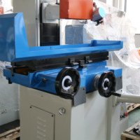 Meuleuse semi-automatique à affichage numérique électrique Luzhong MD618 pour surface métallique 220v Machine de meulage de surface de service moyen