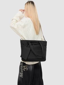 Sac bandoulière matelassé multi-poches pour femme, sac fourre-tout décontracté imperméable de haute qualité, sac à bandoulière tendance pour femme - Product Image 5