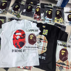 2026 Version Haute Qualité 1:1 En Stock T-shirt Bapees imprimé lettres, style designer de mode, pour homme, tendance - Product Image 1