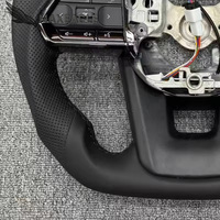Volant en cuir très vendu pour Toyota LC300 Mark X Tacoma LC200 Hiace LC79 RAV4 N80 N70 Innova Crown 4Runner Prius Prado