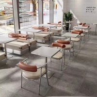 Meubles de restaurant légers de luxe au design moderne Ensemble de chaises de stand de table