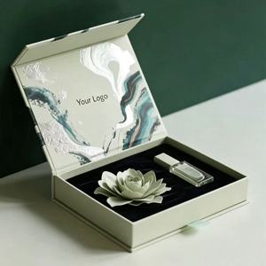 Caja de Regalo para Perfume con Diseño de Mármol y Lámina Dorada, Caja con Relieve Artístico Estilo Libro, Empaque Premium para Fragancias - Product Image 6