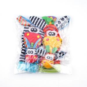 <span class=keywords><strong>Calcetines</strong></span> de juguete con <span class=keywords><strong>sonajero</strong></span> 3D de animales de dibujos animados para bebés, <span class=keywords><strong>calcetines</strong></span> con <span class=keywords><strong>sonajero</strong></span> para muñeca y pie para recién nacidos, venta al por mayor - Product Image 4